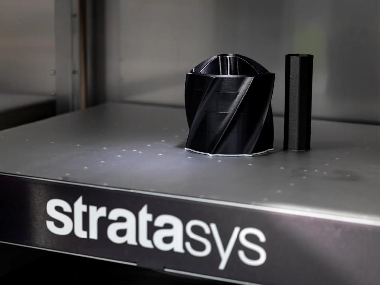 Stratasys F870 heated chamber — Photo: Stratasys
